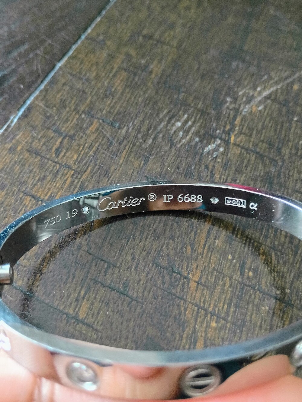 New Silver Tone Screw Motif Bangle Bracelet (Pair) Fashion Jewelry - Picture 5 of 7